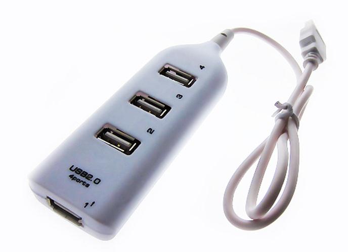 Mikro-USB dokunmatik cihaza bağlanır, USB adaptörün üzerinden sola, ana şebekeye bağlanır ve sağa flash sürücü takılır